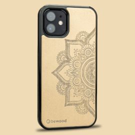 Drevený kryt iPhone 12 / 12 Pro - Lady Zlatá & Mandala