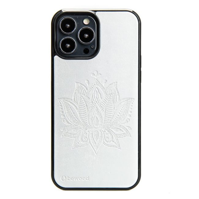 Drevený kryt iPhone 13 Pro Max - Lady Strieborná & Lotus